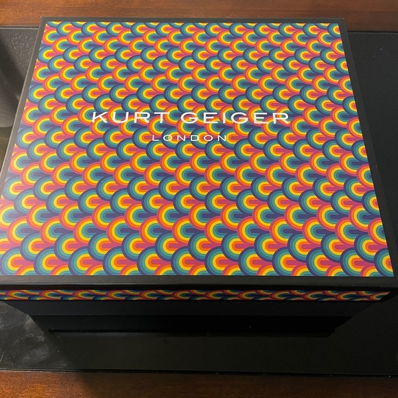 BRAND NEW - Kurt Geiger - Suede Camel Langley ankle boots - Picture 7 of 10